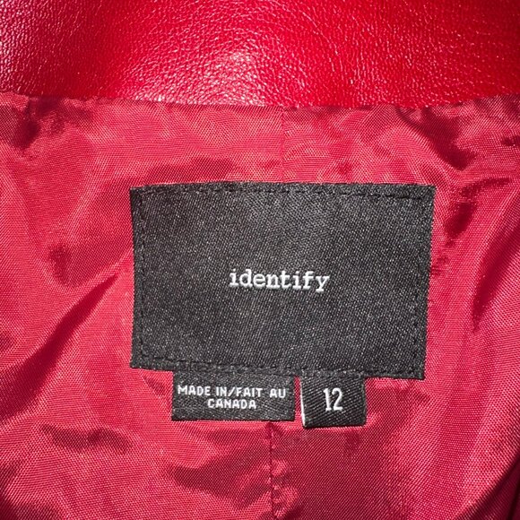 Identify Red Leather Jacket (Genuine) Size 12 Made in Canada 🇨🇦 - Picture 2 of 5